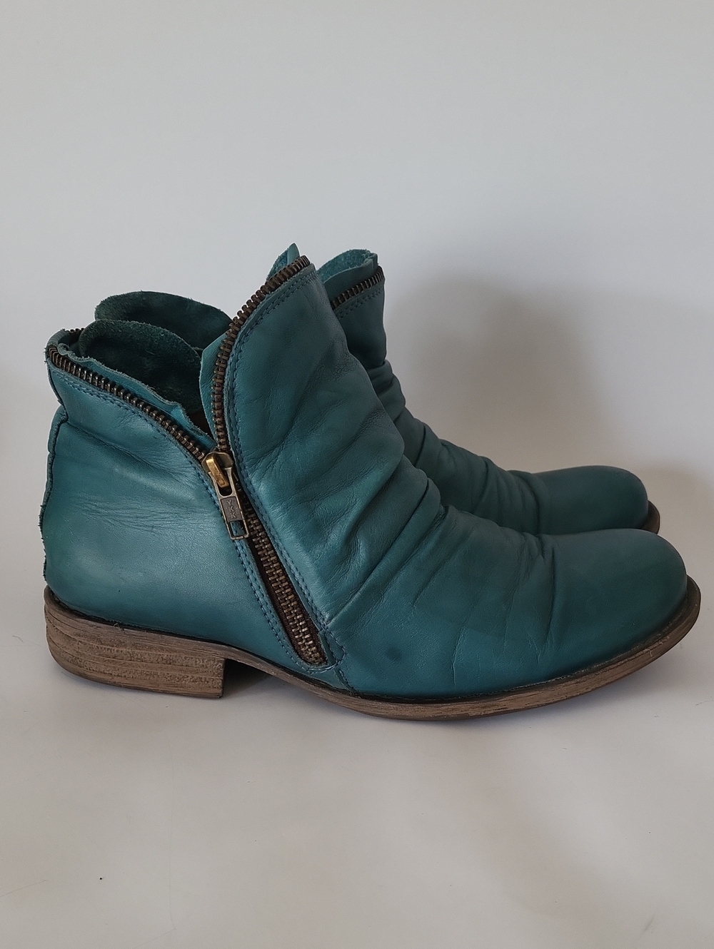 Women's 7 Teal Miz Mooz Luna Moto Booties